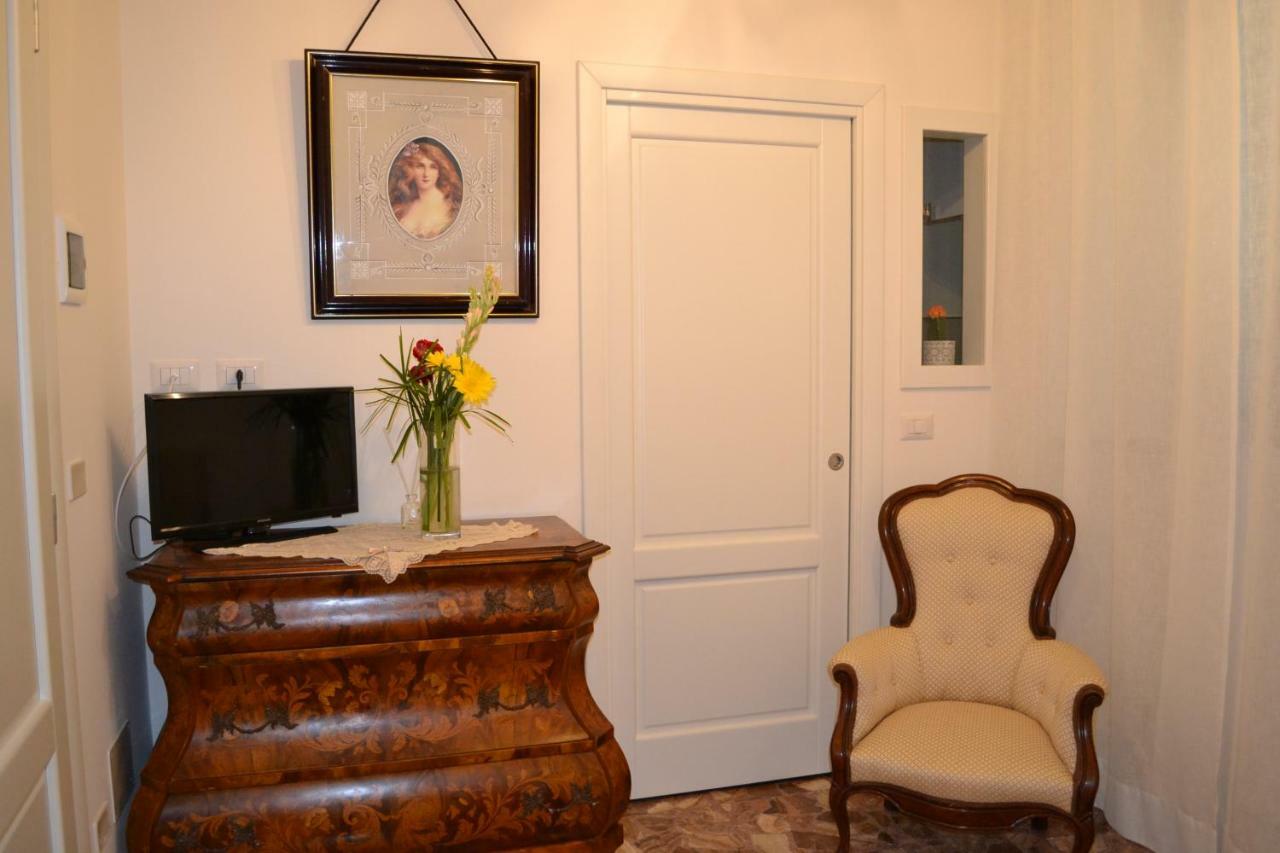 Le Signorine B&B 莱切 外观 照片